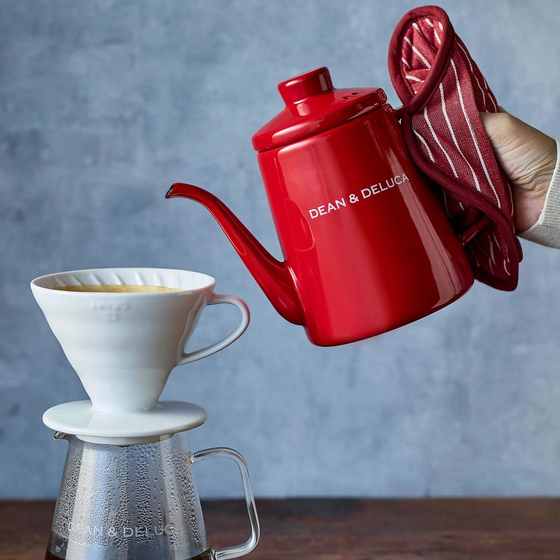 DEAN＆DELUCAホーローケトルレッド1.0L（冬季限定）