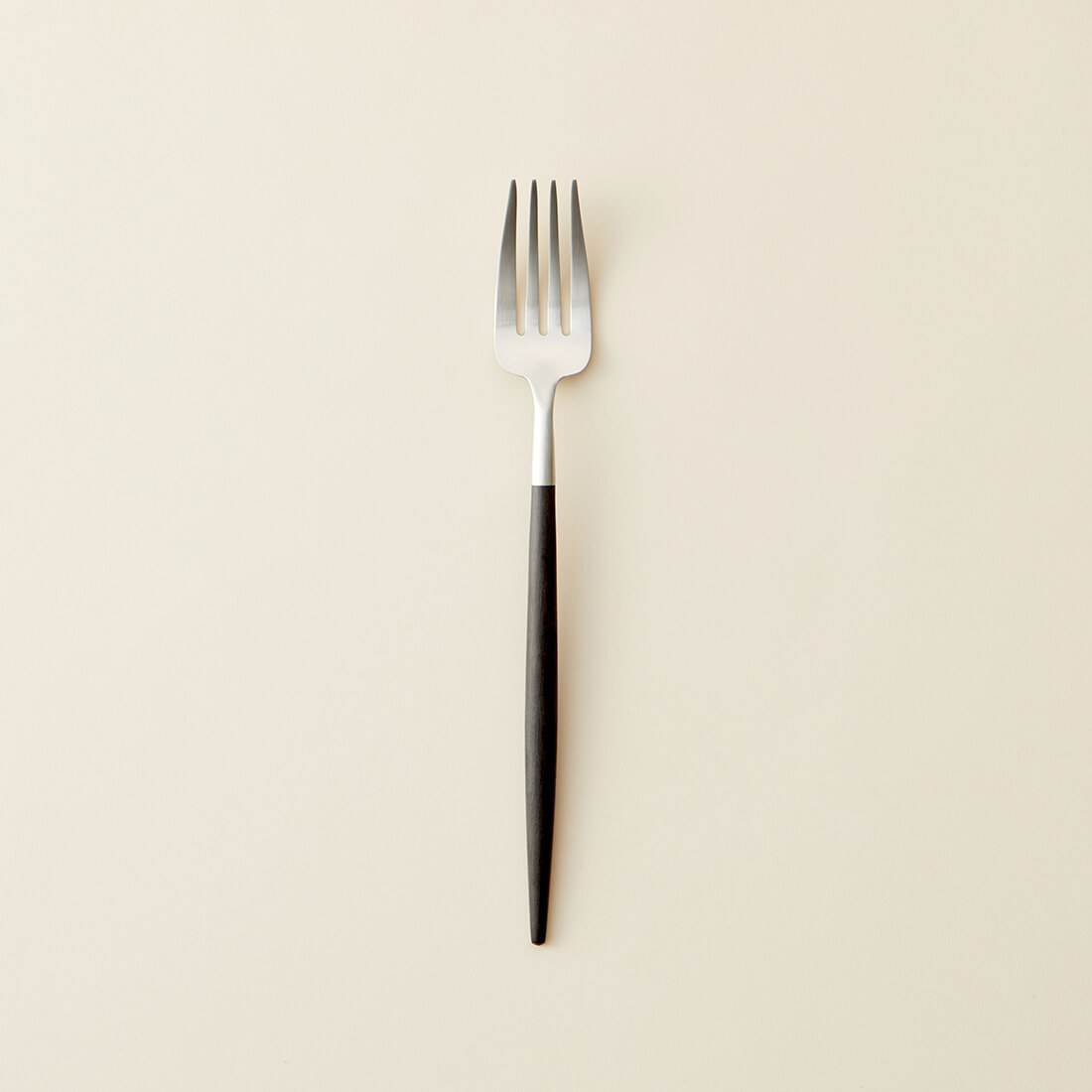 クチポール GOA ブラック×シルバー＋カードカタログセット（ナイフ＆フォーク）※メインのカードカタログはお好きなものをお選びください。