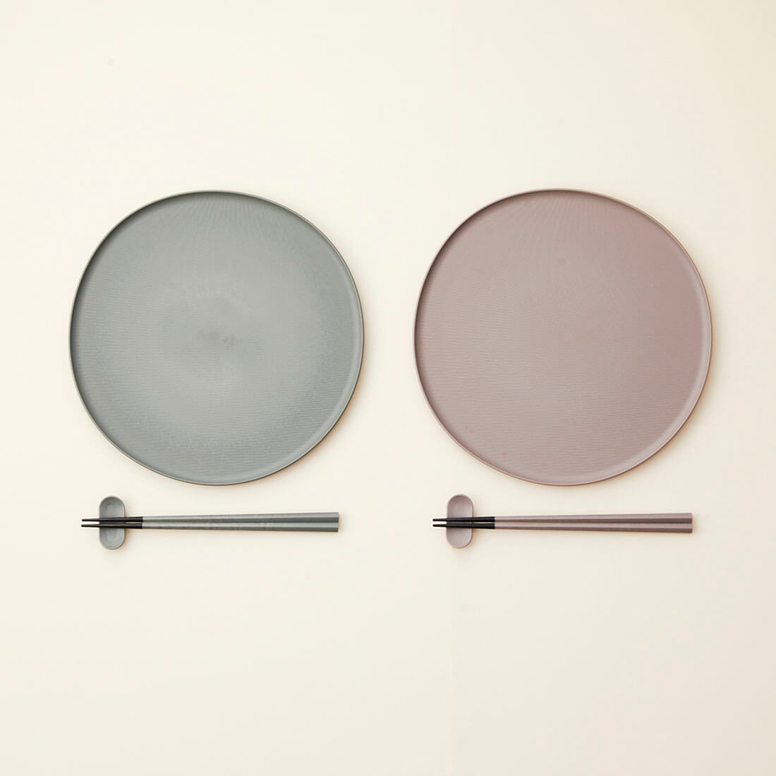 ARAS ピンクグレー×グリーングレー＋カードカタログセット（大皿モアレ＆箸＆箸置き）※メインのカードカタログはお好きなものをお選びください。