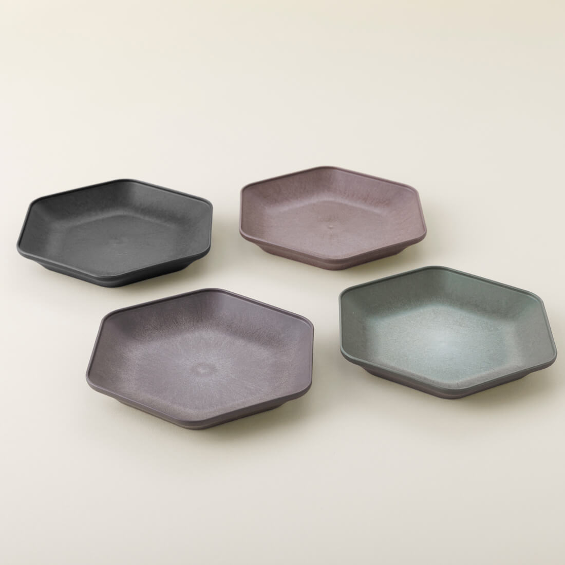 ARAS / 平皿ロッカク中のギフト通販 - 贈り物、ギフトの専門店