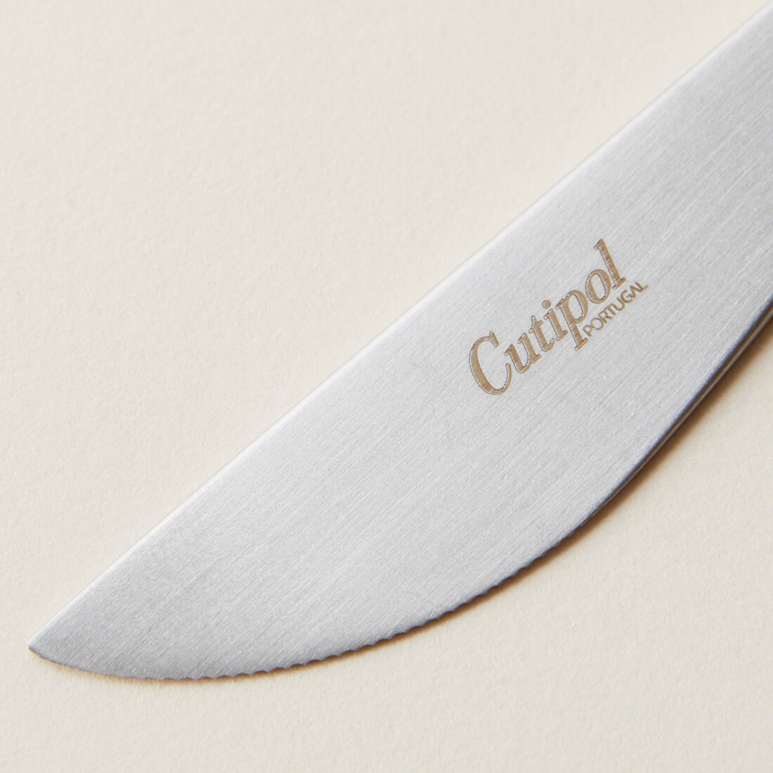 クチポール GOA ブラック×シルバー＋カードカタログセット（ナイフ＆フォーク）※メインのカードカタログはお好きなものをお選びください。