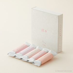 HAA for bath 日々 （5個入り） 「ささやかな愛」 / 入浴剤