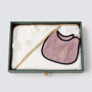 Foo Tokyo / 耳付きおくるみ＆スタイ ベビーギフトセット（ホワイトおくるみ）