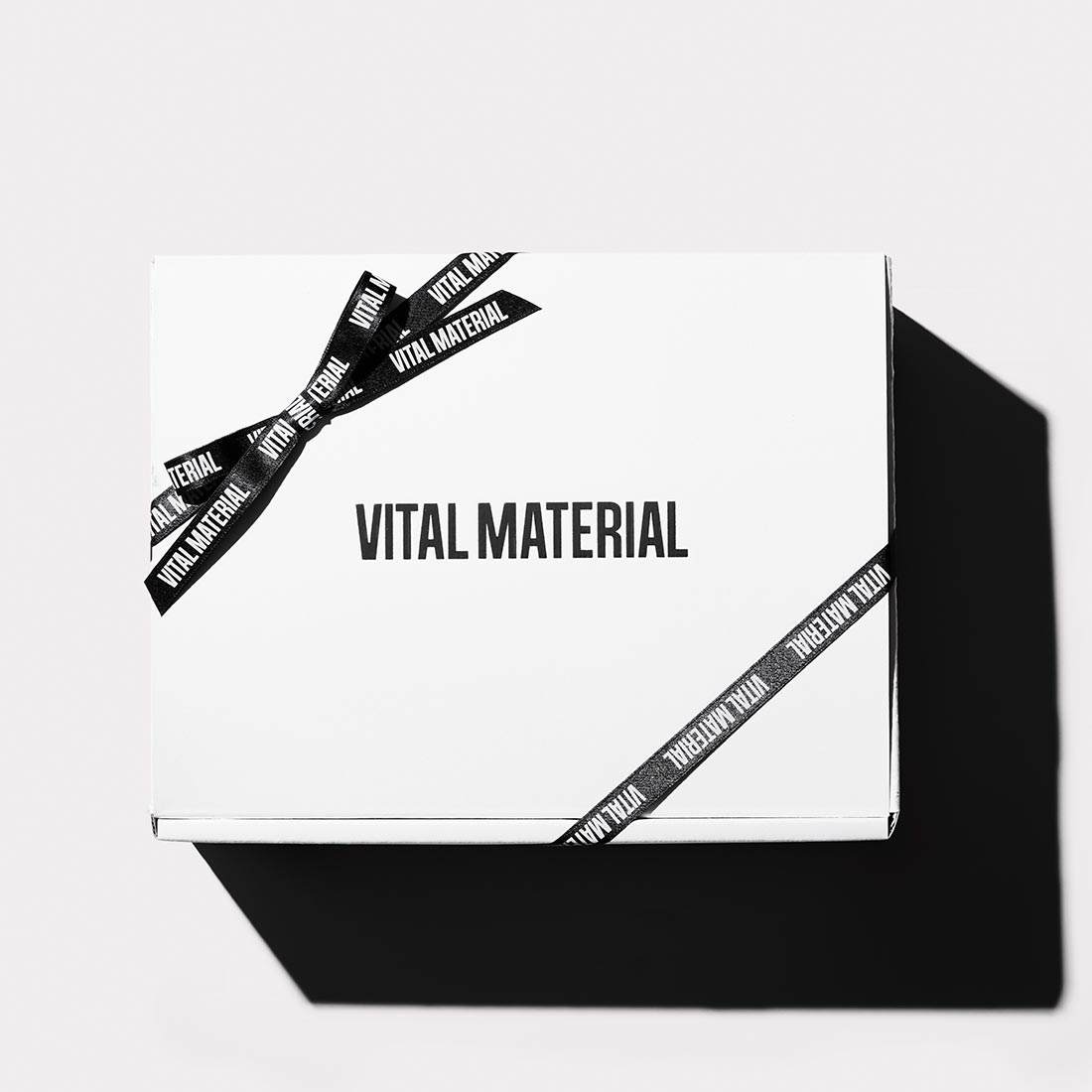 VITAL MATERIAL スクエアボックスセット /  バスソルト ・ハンド&ボディーソープ・ルーム&ファブリックミスト