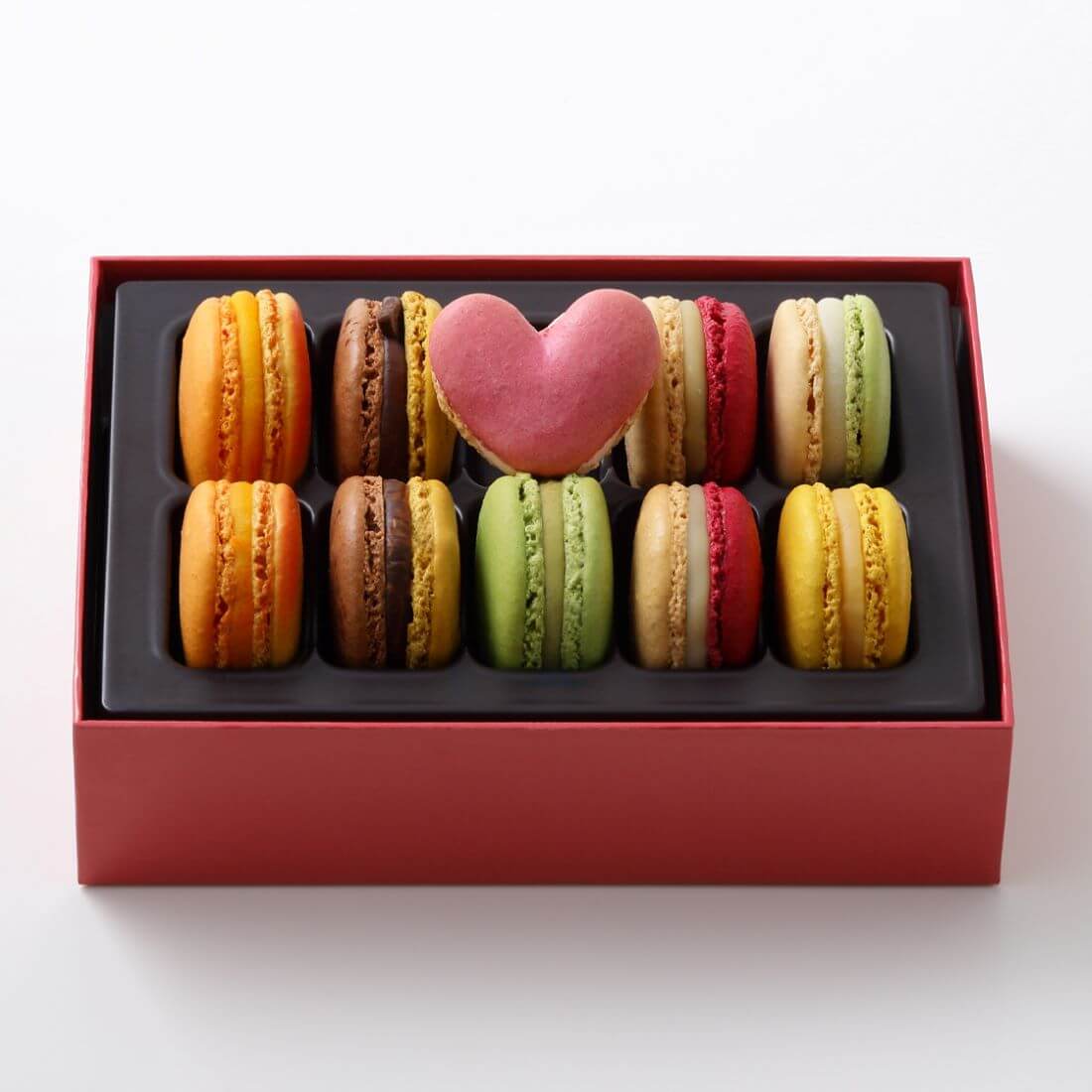 ピエール・エルメ・パリマカロン10個詰合せ（2026ホワイトデー）