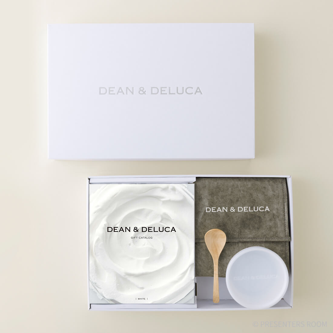 DEAN & DELUCA ギフトカタログ(ブックタイプ)＜WHITE-BC(ホワイト-BC＞+ランチバッグセット（チャコール）