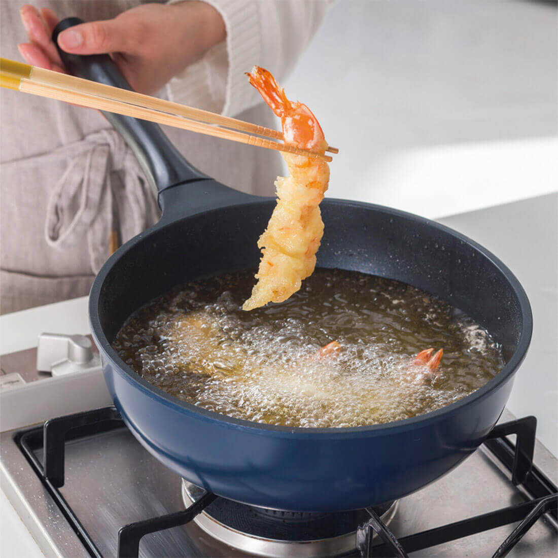 肴七味 IH対応 深型フライパン 24cm（蓋付）のギフト通販 - 贈り物