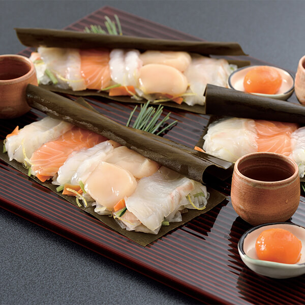 古伊万里 赤絵 金彩 長方皿 4客 長皿 刺身皿 中皿 アンティーク 料亭 割烹 刺身 料亭 古伊万里 赤絵 金彩 長方皿 4客 長皿 刺身皿 中皿