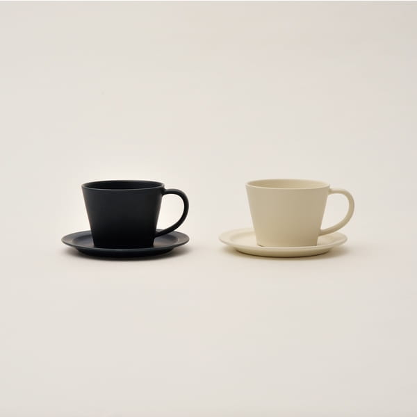 作山窯 / Sara Coffee Cup & Saucer カップ＆ソーサー ペア 木箱入り(Cream、Navy）