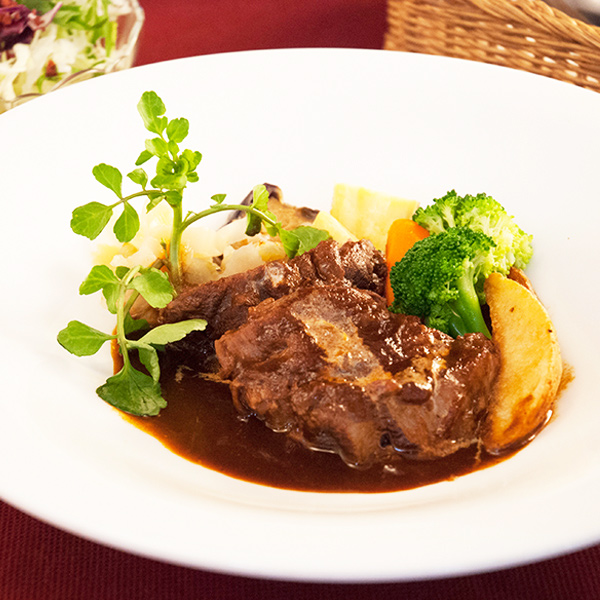 アシエット / ビーフシチュー