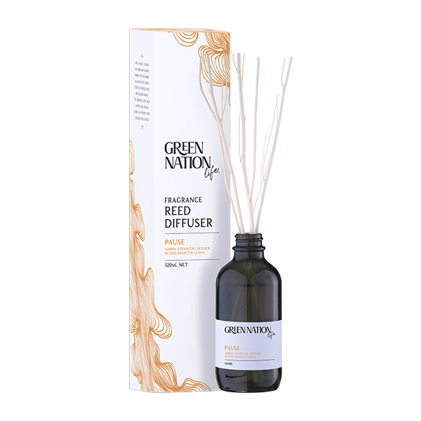 GREEN NATION Life / ディフューザー120ml　ポーズ（ベチバー&ブラッドオレンジ）
