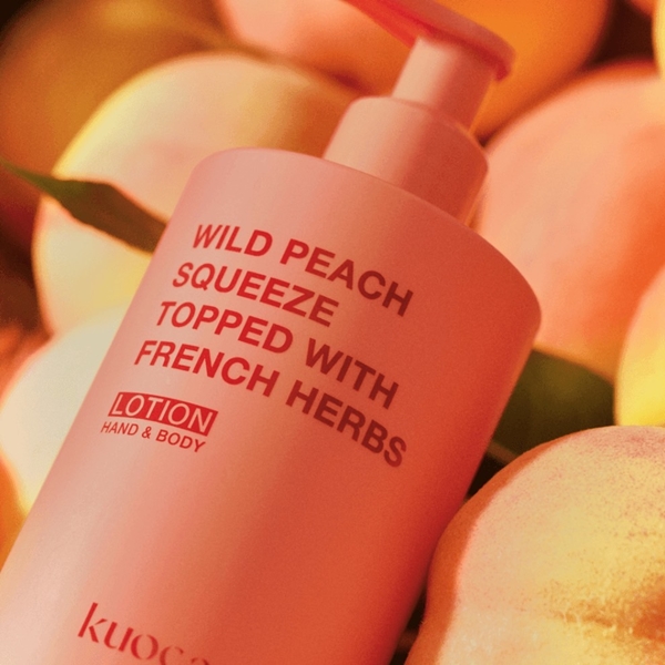 kuoca (クオカ) / ハンド&ボディローション【WILD PEACH】300mL